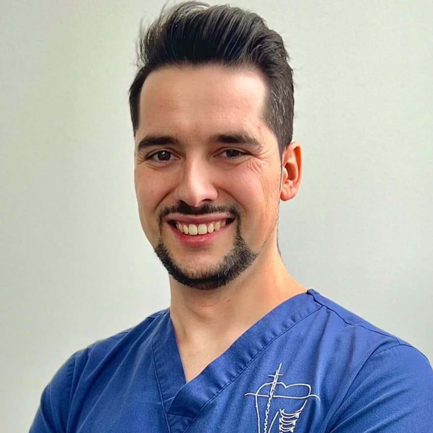 Dr. Julien Guyon